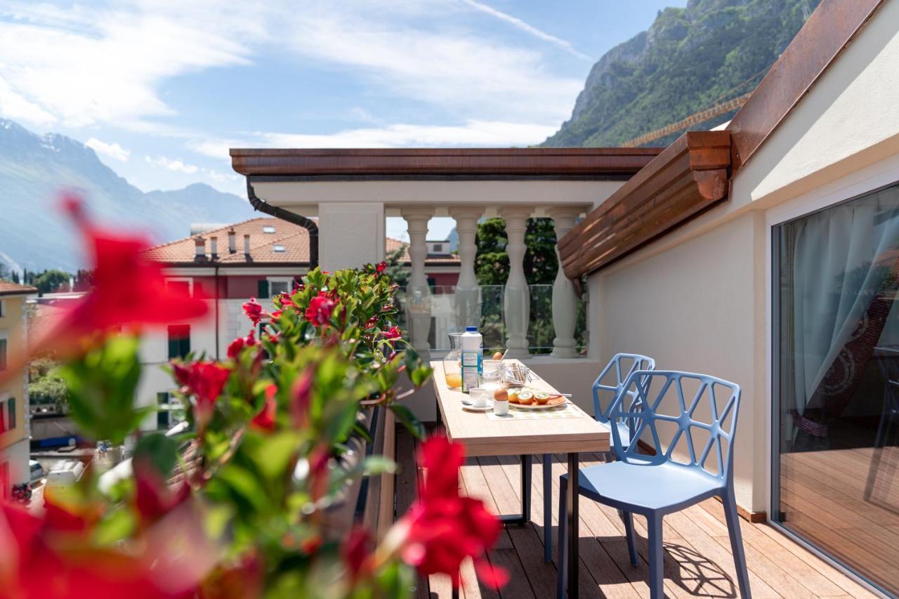Lillil - Popping Holiday Riva del Garda Buitenkant foto