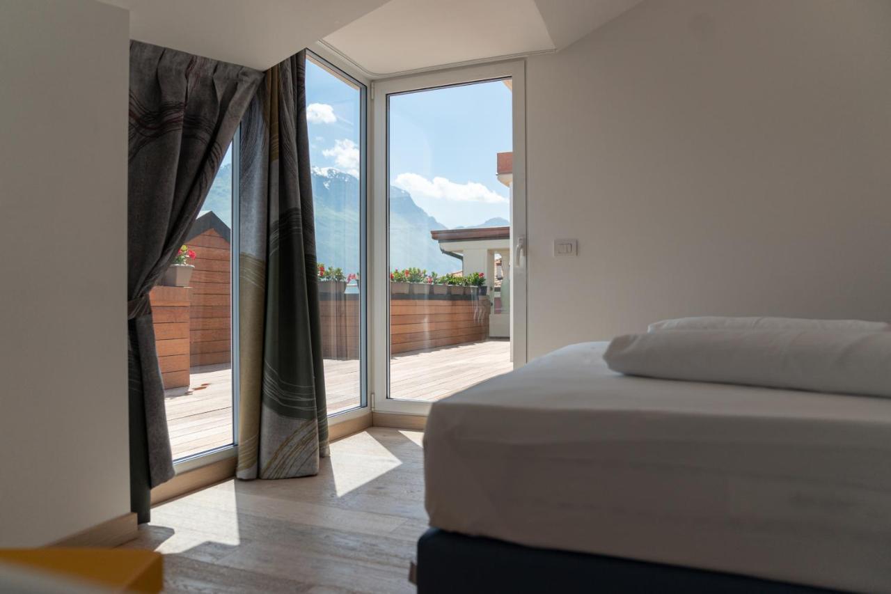 Lillil - Popping Holiday Riva del Garda Buitenkant foto